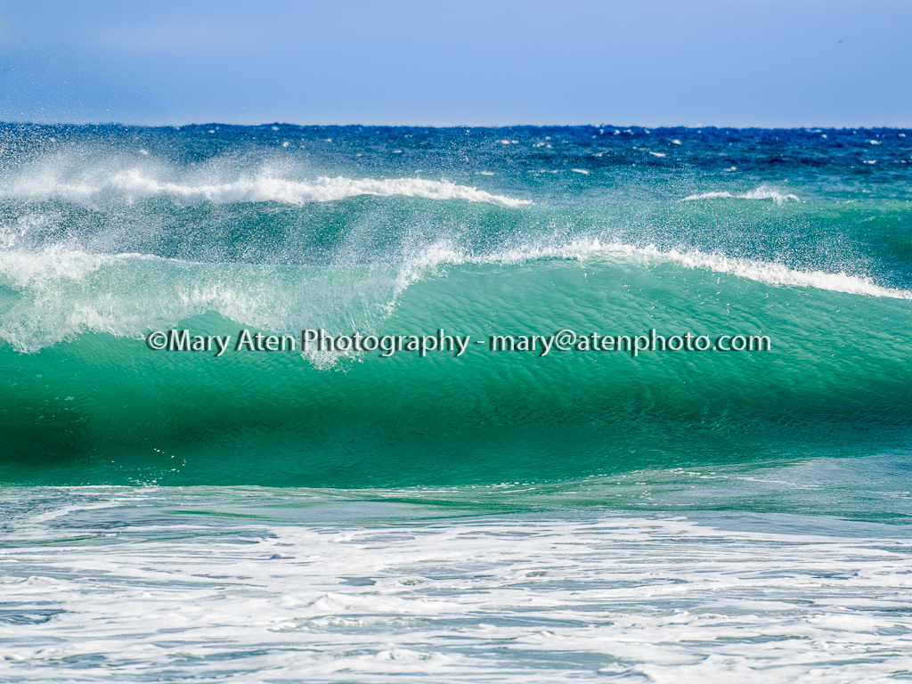 Photo of big wave curl - Mary Aten Photography